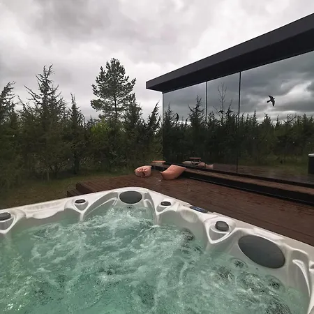 Juniper Minivillas Jaktstuga